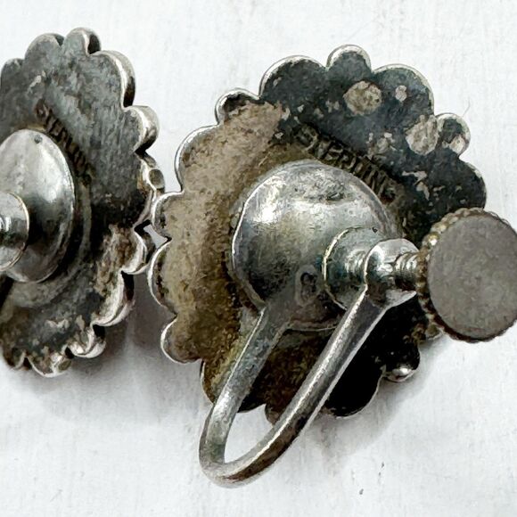 Vtg Sterling Silver Black Fire Opal Glass Cabochon Screw Back Earrings Victorian - Picture 4 of 10